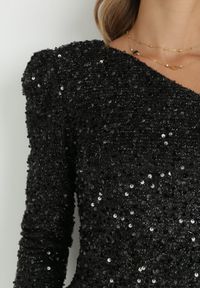Born2be - Czarna Sukienka Asymetryczna Cekinowa Ary. Kolor: czarny. Typ sukienki: asymetryczne. Styl: elegancki #4
