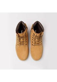 Trapery damskie Timberland Courma. Okazja: do pracy, na co dzień, na spacer. Kolor: brązowy. Styl: casual