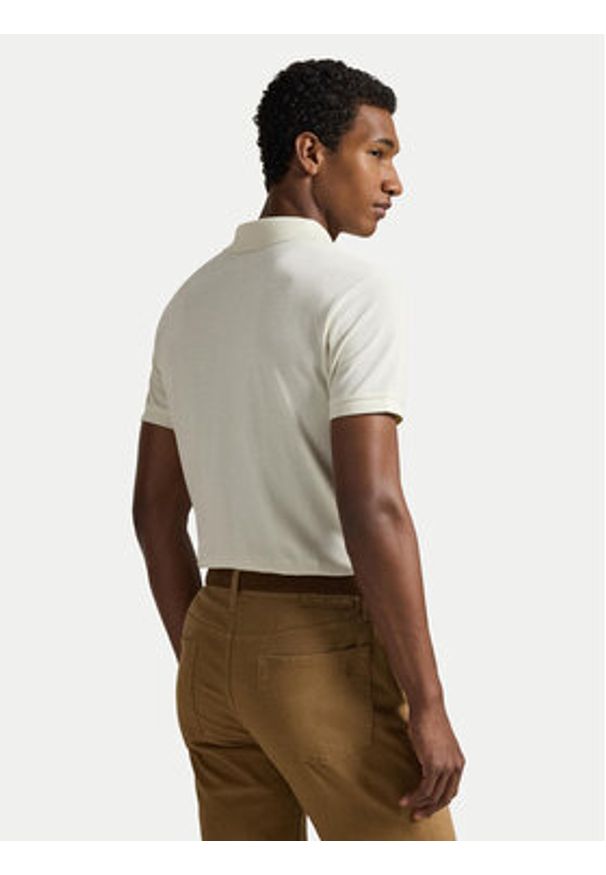 Polo Ralph Lauren Polo 710680784372 Écru Custom Slim Fit. Typ kołnierza: polo. Kolor: kremowy. Materiał: bawełna
