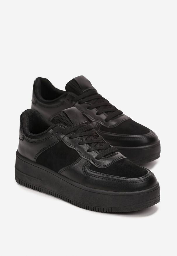Renee - Czarne Sneakersy Pibley. Wysokość cholewki: przed kostkę. Kolor: czarny. Szerokość cholewki: normalna. Wzór: aplikacja