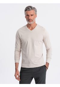 Ombre Clothing - Longsleeve męski bez nadruku z dekoltem w serek - jasnobeżowy V1 - Rozmiar: XXL. Okazja: na co dzień. Typ kołnierza: dekolt w serek. Kolor: beżowy. Materiał: materiał, bawełna. Długość rękawa: długi rękaw. Długość: długie. Wzór: gładki, jednolity. Styl: klasyczny, casual, elegancki #7