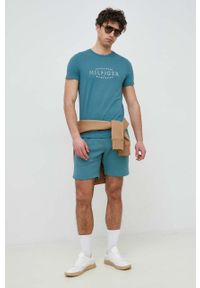 TOMMY HILFIGER - Tommy Hilfiger szorty męskie kolor zielony. Okazja: na co dzień. Kolor: zielony. Materiał: bawełna. Wzór: nadruk. Styl: casual #2