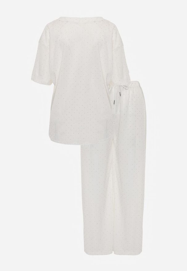 Renee - Biały Oversizowy Komplet Zdobiony Cyrkoniami T-shirt i Spodnie Arnateia. Kolor: biały. Wzór: aplikacja