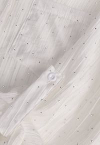 Renee - Biała Prześwitująca Koszula z Cyrkoniami Arialle. Okazja: na co dzień. Kolor: biały. Materiał: jeans. Styl: casual #6