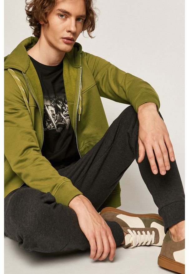 medicine - Medicine - Bluza Basic. Okazja: na co dzień. Typ kołnierza: kaptur. Kolor: zielony. Materiał: dzianina. Wzór: gładki. Styl: casual