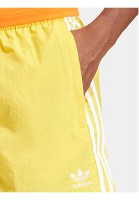 Adidas - adidas Szorty sportowe adicolor Classics Sprinter IM9418 Żółty Regular Fit. Kolor: żółty. Materiał: syntetyk. Styl: sportowy #5