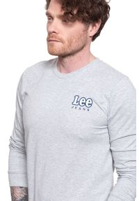 Lee - LEE CHEST LOGO TEE MĘSKA KOSZULKA Z DŁUGIM RĘKAWEM LONGSLEEVE LOGO SHARP GREY MELE L64SFE03. Kolor: szary. Długość rękawa: długi rękaw. Długość: długie #5