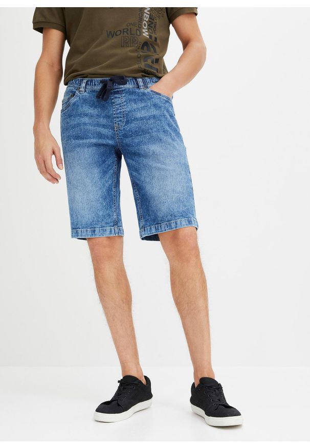 bonprix - Bermudy z gumką w talii ze stretchem, slim fit. Kolor: niebieski. Materiał: denim, jeans