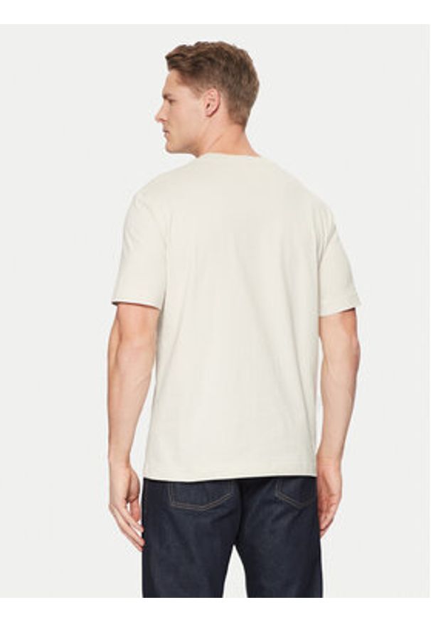 Marc O'Polo T-Shirt 520 2012 51052 Beżowy Regular Fit. Typ kołnierza: polo. Kolor: beżowy. Materiał: bawełna