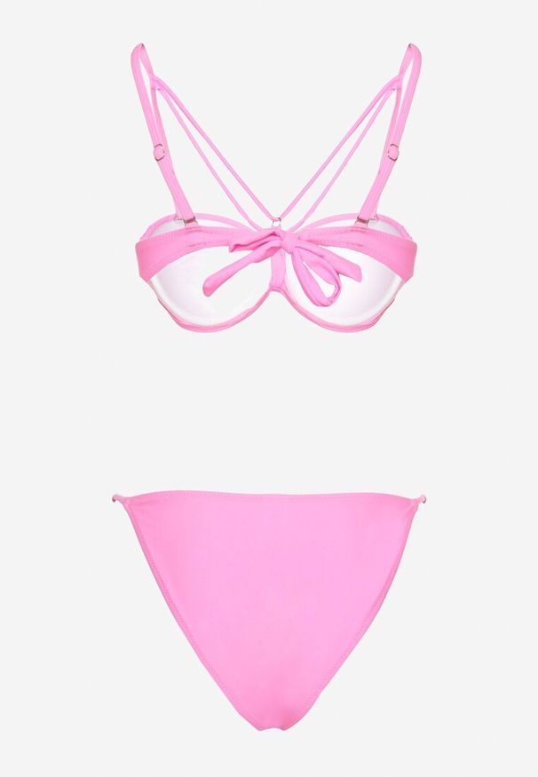 Renee - Jasnoróżowe Bikini Majtki Typu Figi i Biustonosz z Ozdobnymi Paskami Fadelinna. Kolor: różowy. Wzór: paski