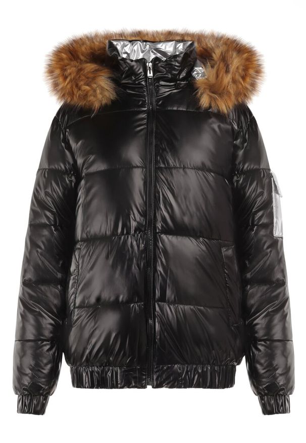 Born2be - Czarna Kurtka Althasia. Okazja: na spacer, na co dzień. Kolor: czarny. Materiał: futro. Wzór: aplikacja. Sezon: zima, jesień. Styl: casual, elegancki