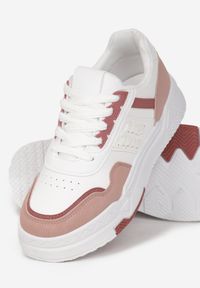 Renee - Biało-Różowe Sneakersy przed Kostkę na Grubej Podeszwie Sylverisa. Wysokość cholewki: przed kostkę. Kolor: biały