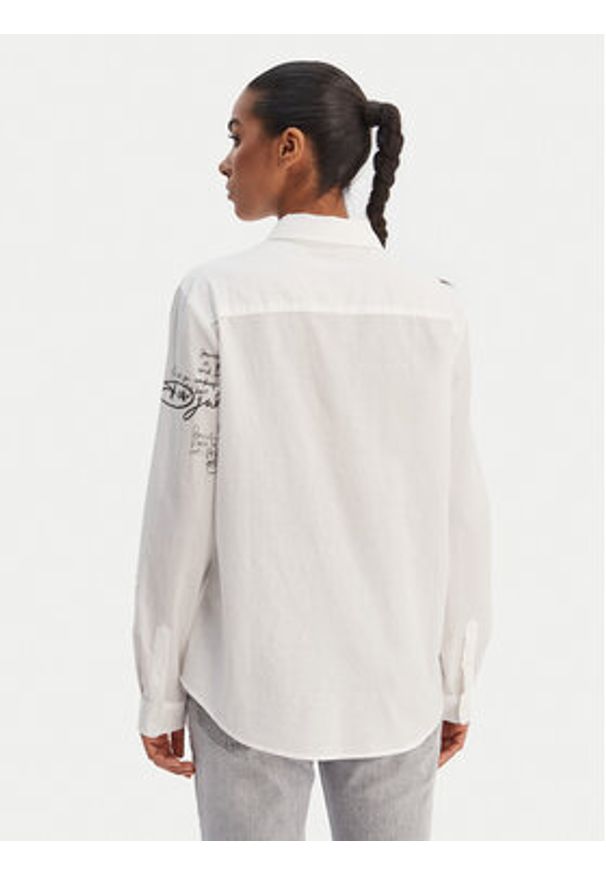 Desigual Koszula 26SWCW09 Biały Regular Fit. Kolor: biały. Materiał: bawełna