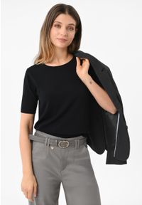 Volcano - Dzianinowa koszulka TM-IRIS. Okazja: na co dzień. Materiał: dzianina. Długość rękawa: krótki rękaw. Długość: krótkie. Wzór: gładki. Styl: klasyczny, casual, elegancki #1