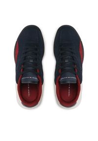 TOMMY HILFIGER - Tommy Hilfiger Sneakersy Retro Modern Runner Mix FM0FM04363 Granatowy. Kolor: niebieski. Materiał: zamsz, skóra