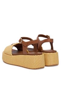 Love Moschino - LOVE MOSCHINO Sandały JA16127I0OJR610B Beżowy. Kolor: beżowy. Materiał: materiał #2