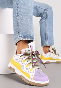 Renee - Fioletowe Sneakersy z Szerokimi Sznurówkami Nolita. Okazja: na co dzień. Kolor: fioletowy #1