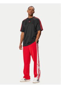 Adidas - adidas T-Shirt adicolor Jacquard KD5831 Czarny Loose Fit. Kolor: czarny. Materiał: syntetyk #5