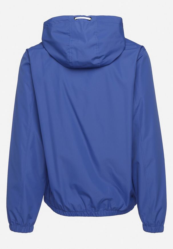 Born2be - Niebieska Kurtka Wiatrówka z Kapturem i Kieszeniami Maeven. Typ kołnierza: kaptur. Kolor: niebieski