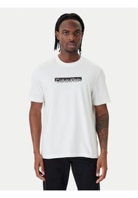 Calvin Klein T-Shirt LV04LF812G Biały Regular Fit. Kolor: biały. Materiał: bawełna #1