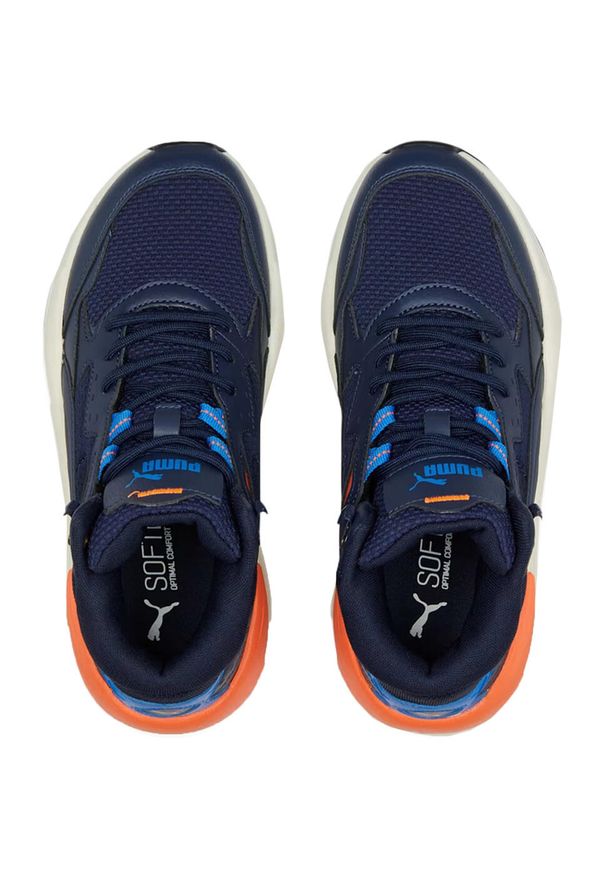 Buty do chodzenia dla dzieci Puma X-ray Speed Mid Wtr. Zapięcie: sznurówki. Kolor: niebieski. Materiał: materiał, syntetyk. Szerokość cholewki: normalna. Sport: turystyka piesza
