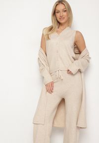 Born2be - Jasnobeżowy Dzianinowy Komplet z Wełną Kamizelka Długi Kardigan i Spodnie Otizela. Kolekcja: plus size. Kolor: beżowy. Materiał: dzianina, wełna