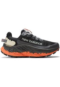 Buty męskie New Balance Fresh Foam More Trail v3 MTMORCK3 – czarne. Kolor: czarny. Materiał: syntetyk, guma, materiał. Szerokość cholewki: normalna. Sport: bieganie, fitness