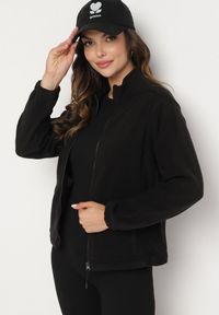 Born2be - Czarna Rozpinana Bluza ze Ściągaczami Laorin. Kolor: czarny. Materiał: jeans #3