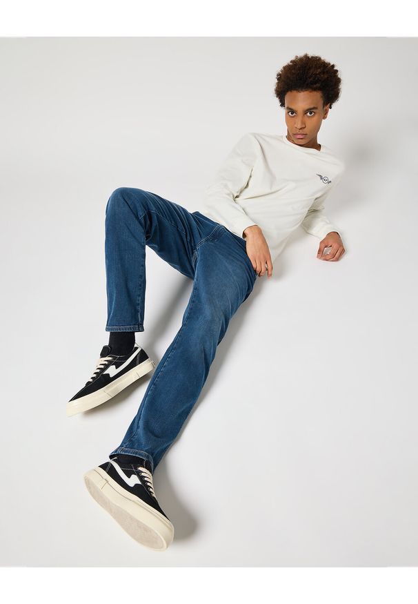 Wrangler - WRANGLER MĘSKIE SPODNIE RIVER MISTY BLUE 112356840 W17T008814