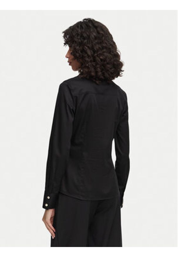 Guess Koszula W6YH10 W2752 Czarny Slim Fit. Kolor: czarny. Materiał: bawełna