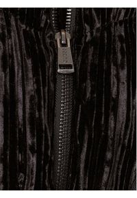 Guess Kurtka zimowa Roux W3BL10 KBWC2 Czarny Relaxed Fit. Kolor: czarny. Materiał: syntetyk. Sezon: zima #3