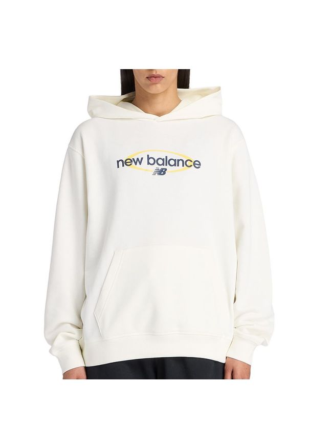 Bluza damska New Balance WT61150XSST - biała. Okazja: na co dzień. Kolor: biały. Materiał: materiał, dresówka, prążkowany, poliester, bawełna. Styl: casual, klasyczny
