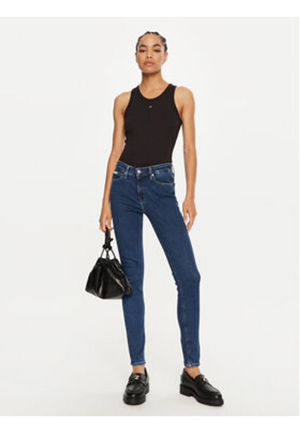 Calvin Klein Top Graphic K20K208065 Czarny Slim Fit. Kolor: czarny. Materiał: bawełna