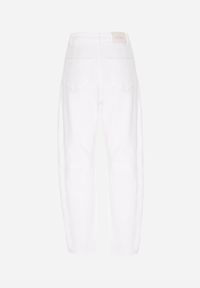 Born2be - Białe Jeansy Balloon z Wysokim Stanem Zdobione Haftem w Kwiaty Thertheris. Okazja: na co dzień, do pracy, na spotkanie biznesowe. Stan: podwyższony. Kolor: biały. Wzór: kwiaty, aplikacja, haft. Styl: biznesowy, klasyczny, casual #8