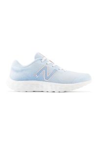 Buty do biegania New Balance Jr GP520SP8 niebieskie. Kolor: niebieski. Materiał: syntetyk, guma, materiał. Szerokość cholewki: normalna. Sport: fitness