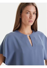 Calvin Klein Bluzka LV044E902G Błękitny Regular Fit. Kolor: niebieski. Materiał: syntetyk #3