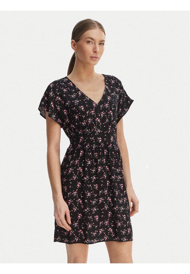 only - ONLY Sukienka letnia Nova 15342707 Czarny Regular Fit. Kolor: czarny. Materiał: wiskoza. Sezon: lato