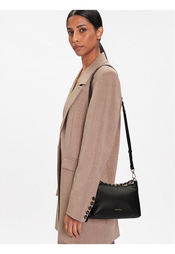 Coccinelle Torebka TBP Coccinelle Gretel E5 TBP 53 01 01 Czarny. Kolor: czarny. Materiał: skórzane