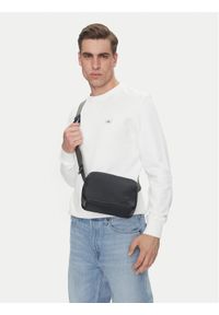 Calvin Klein Jeans Saszetka Cargo Camera Bag LV04G3081G Czarny. Kolor: czarny. Materiał: skóra #1