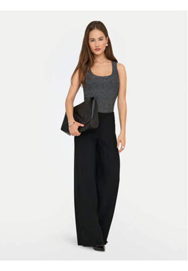 only - ONLY Top Lea 15356494 Szary Regular Fit. Kolor: szary. Materiał: wiskoza