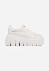 Born2be - Białe Sneakersy VICES na Grubej Tłoczonej Podeszwie Cheka. Okazja: na co dzień. Zapięcie: sznurówki. Kolor: biały. Materiał: jeans #9