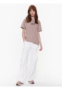 BDG Urban Outfitters T-Shirt BDG BLANKA PEAKS BF T 76471135 Beżowy Oversize. Kolor: beżowy. Materiał: bawełna #5