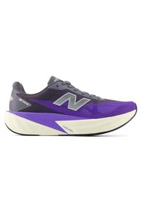 Buty unisex New Balance FuelCell Rebel v5 MFCX4KU – fioletowe. Kolor: fioletowy. Materiał: materiał, syntetyk, guma. Szerokość cholewki: normalna. Wzór: geometria. Sport: fitness, bieganie #1