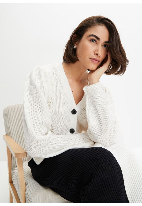bonprix - Krótki sweter rozpinany. Kolor: biały. Długość: krótkie