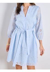 Sinsay - Bawełniana sukienka mini - wielobarwny. Materiał: bawełna. Długość: mini #1