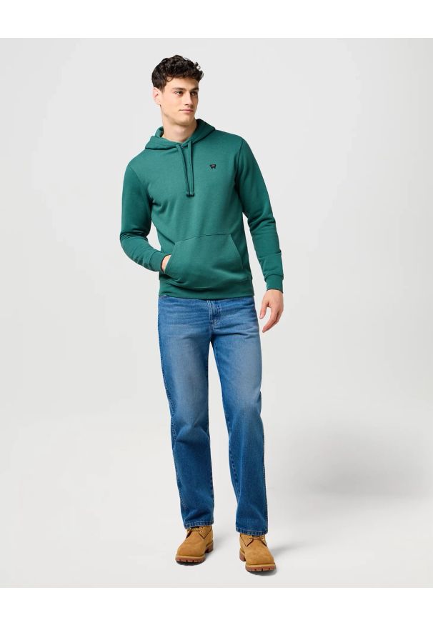 Wrangler - MESKA BLUZA WRANGLER SIGN OFF HOODIE BISTRO GREEN 112371458