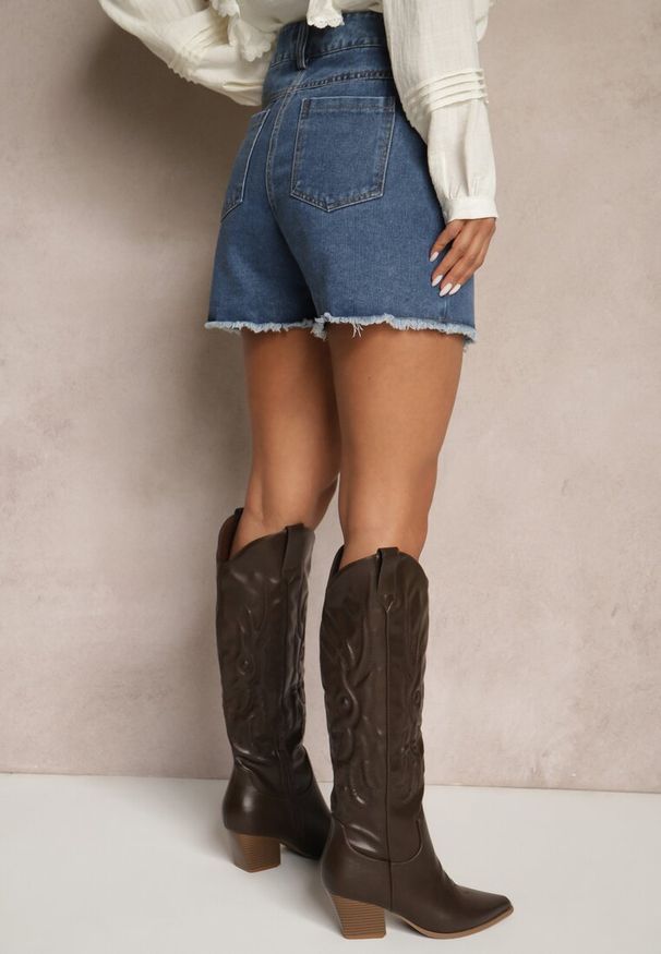 Renee - Granatowe Bawełniane Jeansowe Spódnico-Spodenki High Waist o Asymetrycznym Kroju Alwiwi. Okazja: na co dzień. Stan: podwyższony. Kolor: niebieski. Materiał: jeans, bawełna. Styl: elegancki, casual