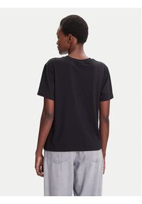 Desigual T-Shirt Berlin 25WWTK51 Czarny Regular Fit. Kolor: czarny. Materiał: bawełna #5