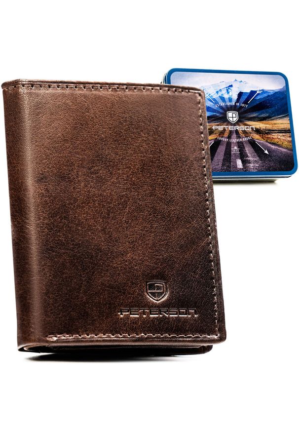 Pionowy portfel męski ze skóry naturalnej w brązowym kolorze, model bez zapięcia zewnętrznego Peterson PTN RM-12-BUF. Kolor: brązowy. Materiał: skóra