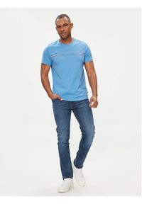 TOMMY HILFIGER - Tommy Hilfiger T-Shirt Stripe Chest MW0MW34428 Niebieski Regular Fit. Kolor: niebieski. Materiał: bawełna #2